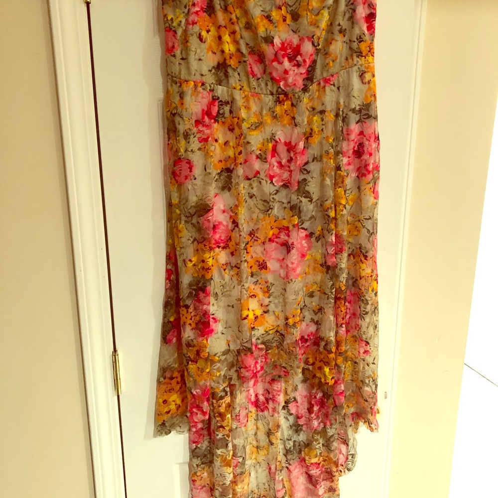 Floral lace dress